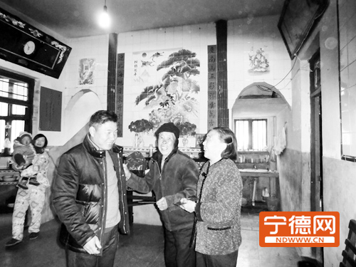 寿宁乡贤给老人发红包 总额近2万元
