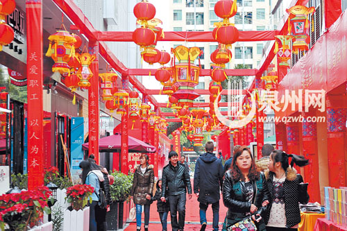 各个展区已开始迎来赏灯的市民