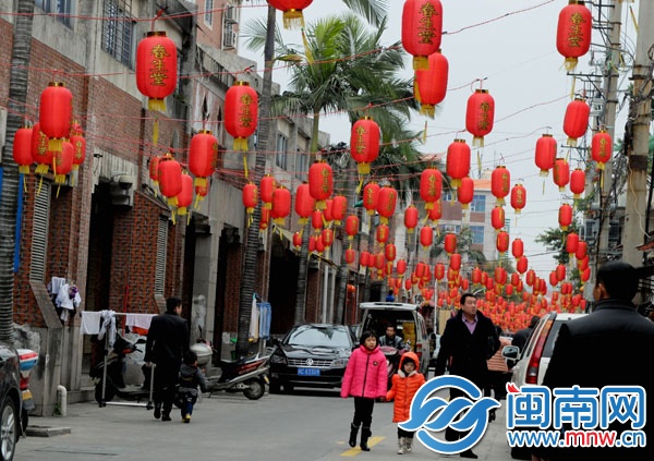 后城旅游文化街将于今晚试亮灯