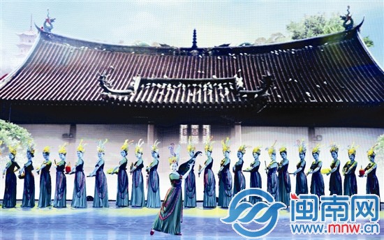 开元飞天舞婀娜多姿