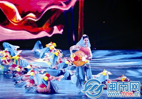 《惠女风情》