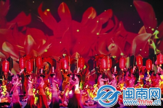 春暖刺桐城 尽览三国风