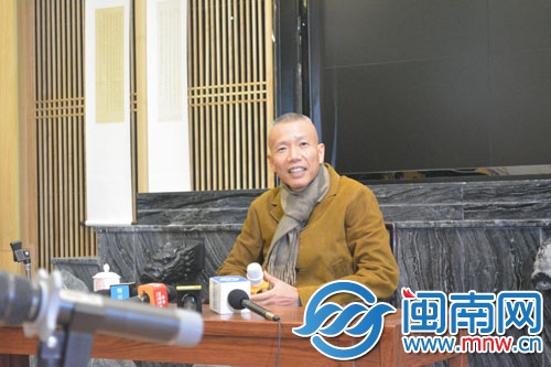 蔡国强接受媒体专访