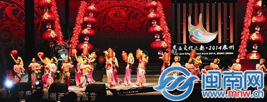 西街音乐节中华闽南语歌曲大汇唱彩排