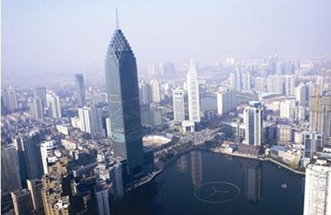 中国多地城建豪可敌国