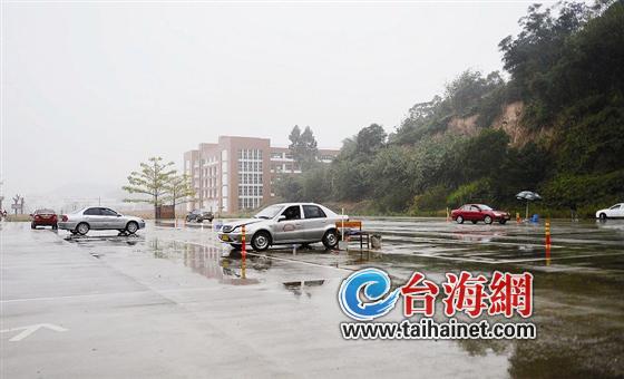 漳州市区驾考培训费价格跌破5000元