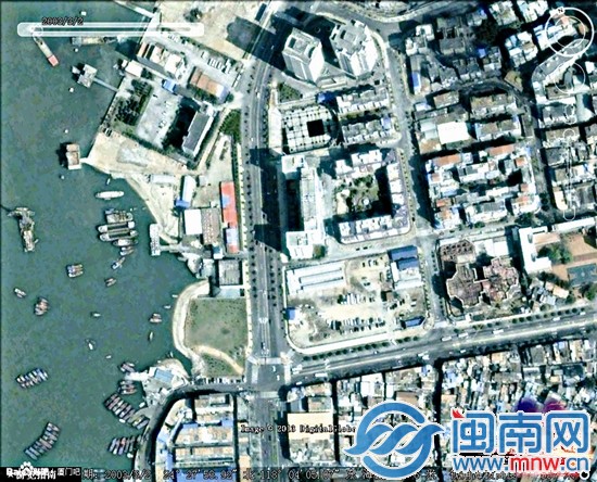 第一码头站2002年，快速公交第一码头站所在位置还是海