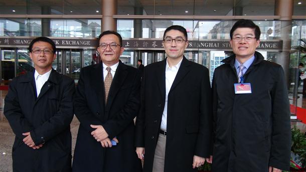 台湾“跨党派财经立法联盟”参访团昨天抵达上海。（ 