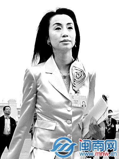 美女富豪”刘迎霞