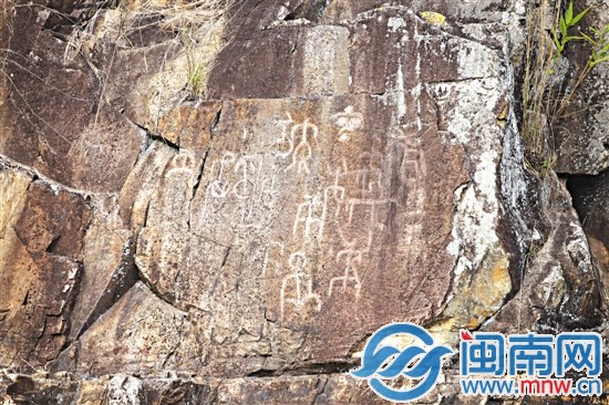 央视《远方的家》 聚焦华安仙字潭1