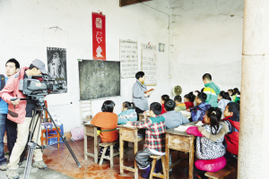 央视《远方的家》走进漳州孔庙国学堂