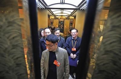 东莞市市长袁宝成始终没有正面回答1