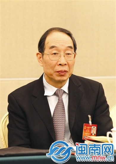 尤权代表