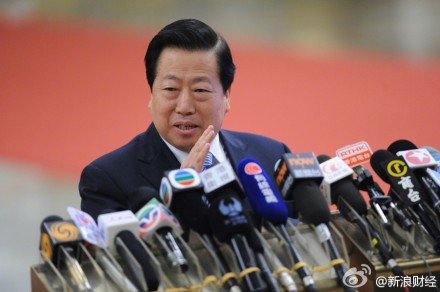 环保部部长笑而不答
