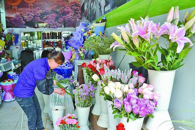 “三八”节临近鲜花市场火热价格也随之走高