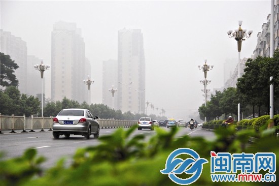 春雷响，万物长