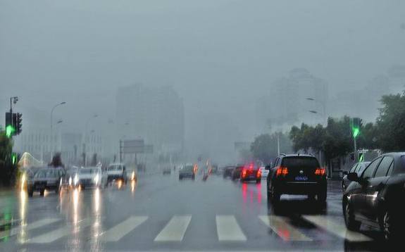 莆田市昨大雾锁城 两次发布大雾黄色预警信号