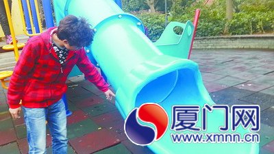 小罗就是被假“缉毒警察”带到这个游乐场的