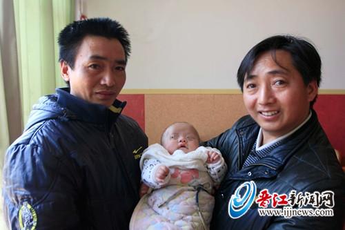 吕学安和吕学明前往安海看望“小春花”