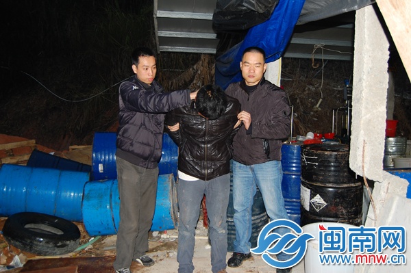 现场抓获犯罪嫌疑人陈某