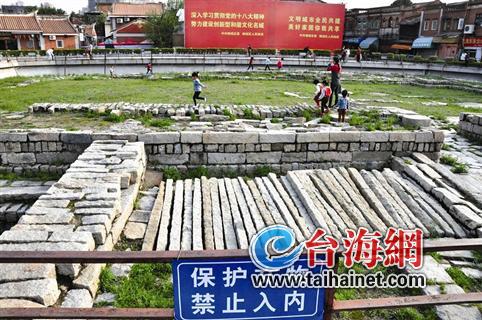 泉州德济门遗址成“游乐园”