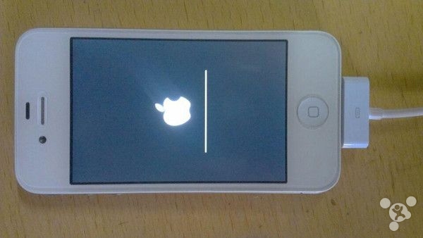 图文视频详解iPhone 4 iOS 7.1如何不完美越狱 JRE越 