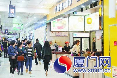 商家应主动向消费者开具发票
