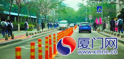 分道器隔离栏杆杜绝占道停车