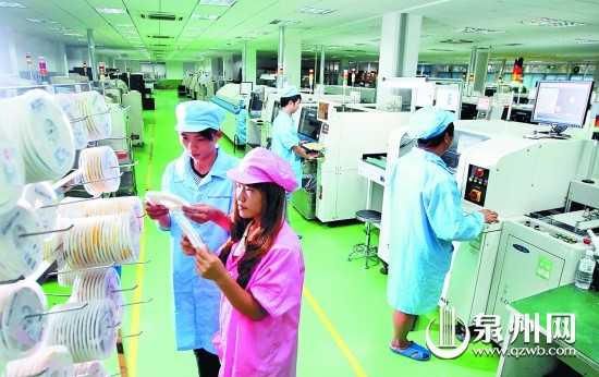 开发区大力扶持企业技术创新，推进转型升级示范区建设