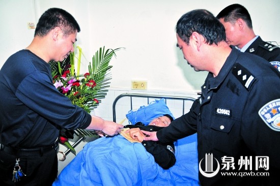 丰泽警方慰问受伤的徐胜祖