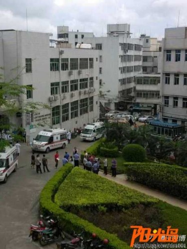 海南小学生春游大巴事故现场7