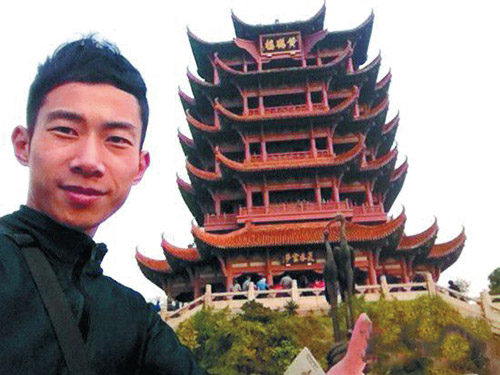 宁德小伙穷游300城市