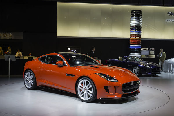 捷豹F-TYPE Coupe3