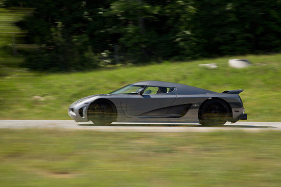 科尼赛格Agera Agera R2