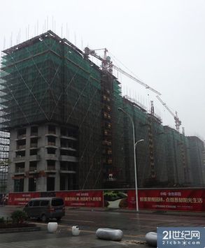 海宁正在建设中的楼盘。