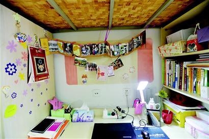 四川大学4个室友装扮寝室如“公主房”，她们称这是&nbsp;