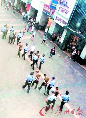 28日15时50分 全押走 网络图片