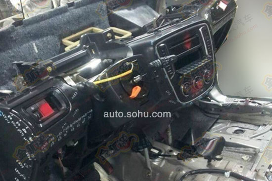 天津一汽T012量产版2