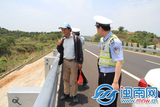 116公里高速路 20多处防护网受损3