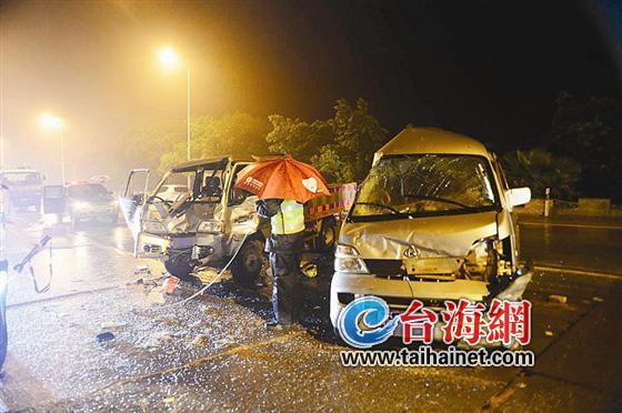 九龙岭又发生车祸造成1死9伤