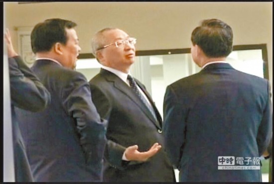 马母亲秦厚修病逝,马家5日在火化遗体前举行简单家