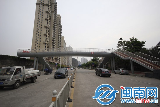 江滨路上将建第三座人行天桥1