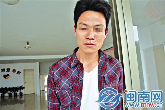 说着说着，李某就哭了
