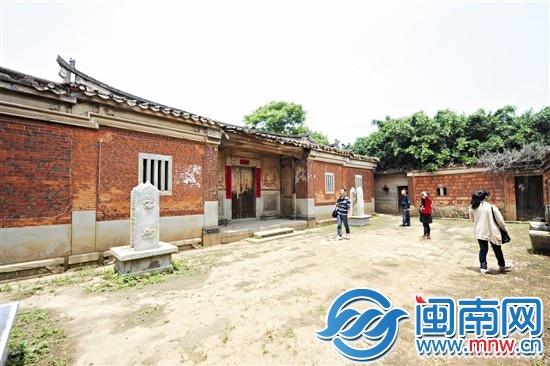 刘开泰提督府，周边环境已修整，显得不那么杂乱无章