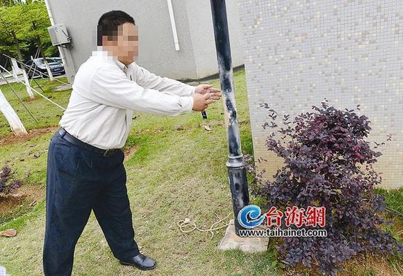 小偷被绑在这