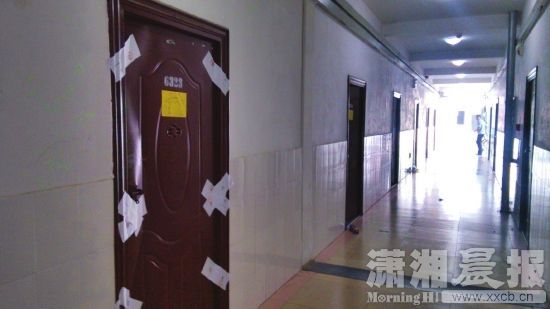 湖南郴州职业技术学院学生玩英雄联盟游戏输后杀死同学