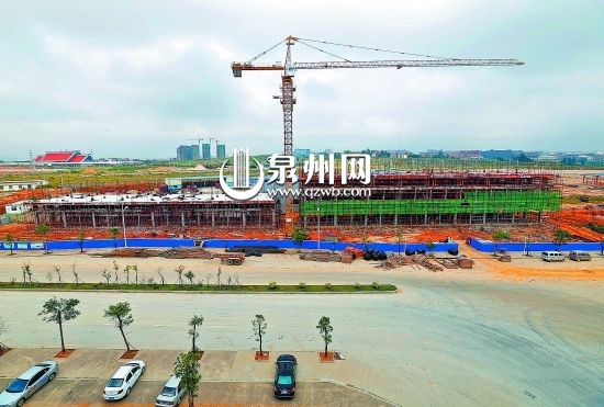 晋江陆地港跨境电子商务中心正在建设 （陈晓东 摄）