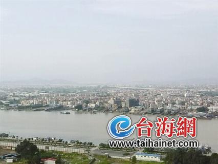 网友称龙海现“海市蜃楼”1