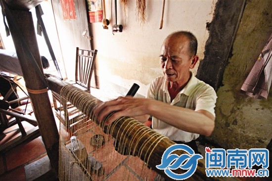 席草香满村 繁华一去不复返1