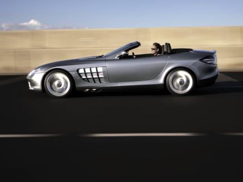 奔驰 SLR McLaren Roadster1